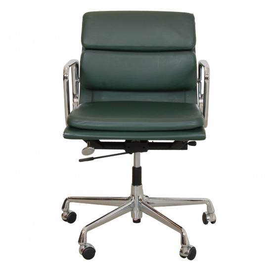 Used Eames EA 217 office chair in green leather For Sale CPH